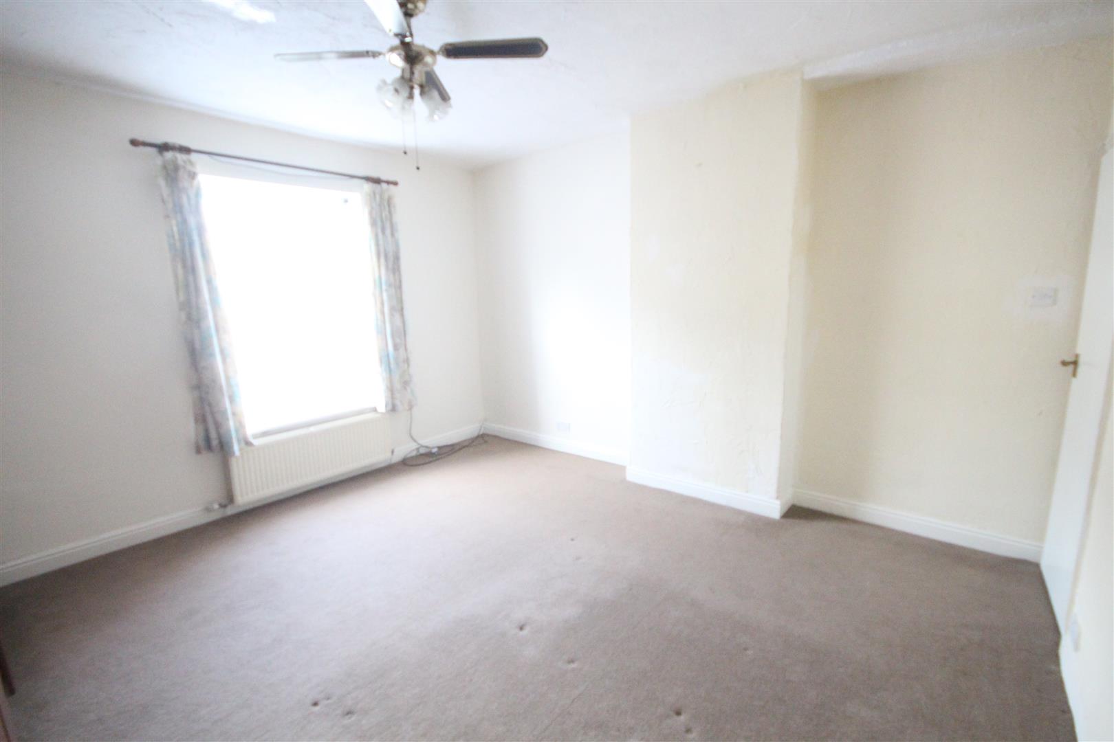 2 bedroom end terrace house To Let in Earby - IMG_5400.jpg
